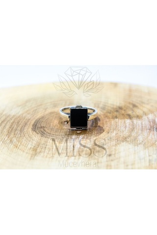 Gümüş Sade Kare Model Oniks Taşlı Yüzük