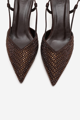 Luvishoes Elodıe Kahverengi Taşlı Kadın İnce Topuklu Abiye Ayakkabı