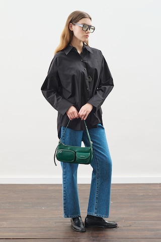 Tasarım Detaylı Oversıze Gömlek Siyah Siyah