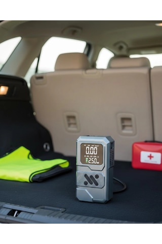 12.000 Mah Akü Takviye Destekli Led Işıklı Araç Kompresörü 1