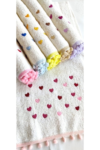 Annem 30x50 Cm. Çeyizlik 6'lı Set Kalp Nakışlı Ponponlu Bukle Lüks Havlu Seti Çok Renkli