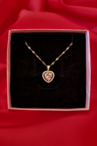 Trade Bazaar Çelik Kalpli Kadın Kolye Pembe