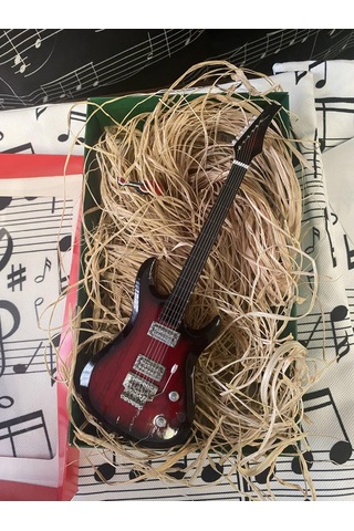 Herşey Nota Elektro Gitar Koyu Kahve El Yapımı Biblo Minyatür 25