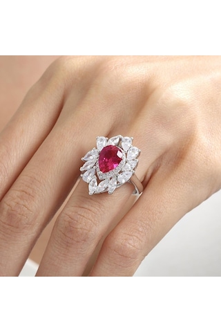 Mia Vento Effective Diamond İstanbul İhtişamı Sentetik Yakut Taşlı Gümüş Yüzük
