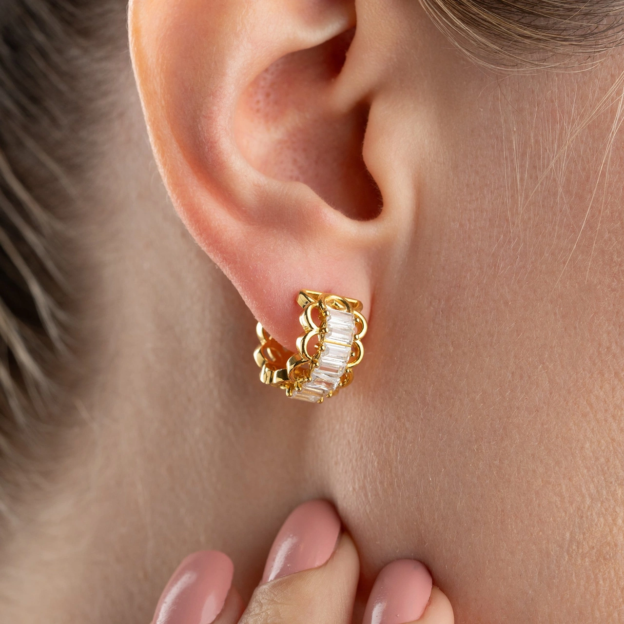 925 Ayar Gümüş Baget Taşlı Minimal Gold Halka Küpe Altın