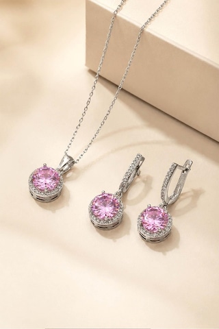 Gümüş Pazarım Pembe Zirkon Yuvarlak Kesim Gümüş Kolye Ve Küpe Kombini Gümüş Pazarım Pembe Zirkon Yuvarlak Kesim Gümüş Kolye Ve Küpe Kombini