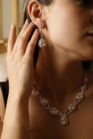 Accessories Hürrem Model Janjan Taşlı Kolye Küpe Takı Seti - Gelin Düğün Nişan Abiye Set Gümüş