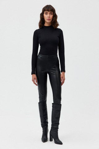 Açelyaokcu Yarım Balıkçı Dik Yaka Altı Çıt Çıtlı Bodysuit Bluz Siyah