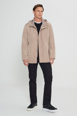 AC&Co / Altınyıldız Classics Erkek Vızon Standart Fit Normal Kesim Kapüşonlu Dik Yaka Trençkot Vizon