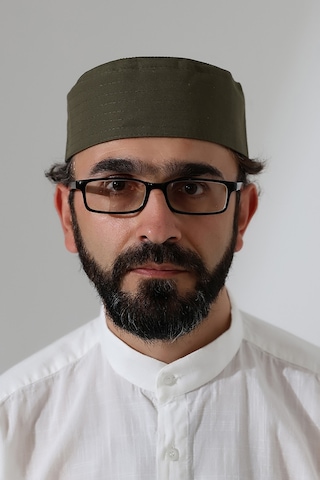 Elif Vav Nakışlı Kalıp Namaz Takkesi - Haki Haki