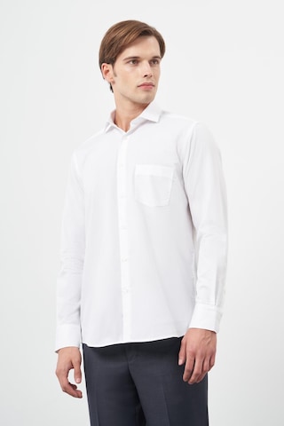 İmza Beyaz Uzun Kol Kendinden Desenli Armürlü Yarım İtalyan Yaka Cepli Pamuklu Classic Comfort Fit Gömlek 1004245171 Beyaz