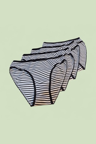 Papatay 7423 Kadın Standart Normal Bel Yumuşak Kumaşlı Hava Alabilen Çizgi Desenli 4'lü Paket Bikini Külot Siyah Siyah