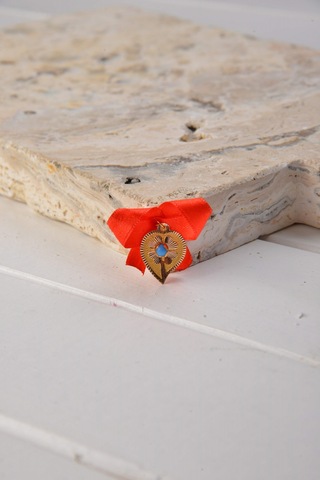 Moom Mücevherat Kadın 14 Ayar Altın Çiçek Desenli Mavi Taşlı N11.40188