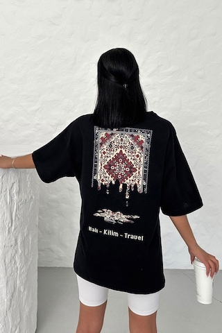Technomonkey Unisex Siyah Oversize Halı Kilim Travel Desenli Techno Tişört