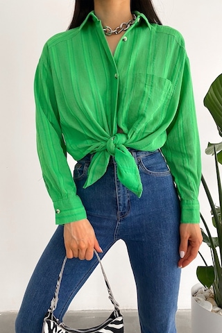 Femelle Kadın Yeşil Yeni Sezon Tek Cepli Salaş Oversize Gömlek