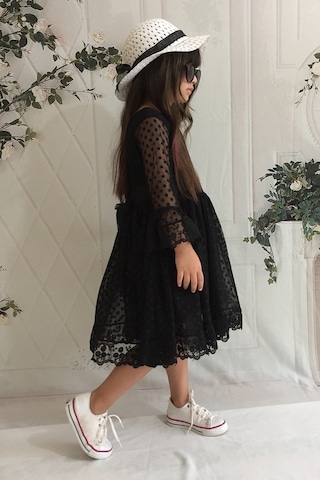 Mnk Baby & Kids Krem Şapkalı Dantelli Kız Çocuk Elbise 001