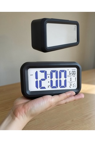 Dijital Masa Saati Lcd Ekranlı 4.3x15.1x7.7 Cm Çok Renkli