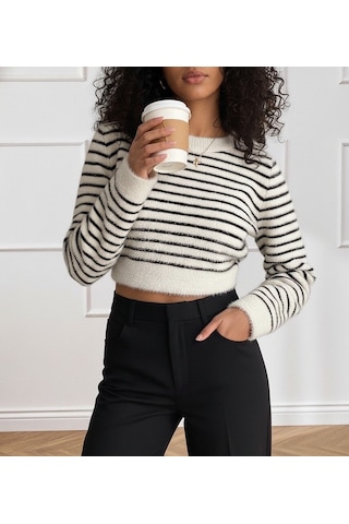 Ahes Shopping Kadın Uzun Kollu Balıkçı Yaka Crop Triko Bluz Beyaz