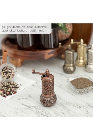 Bakır Renk Zamak Karabiber El Değirmeni Öğütücü Grinder 11 Cm Bakır
