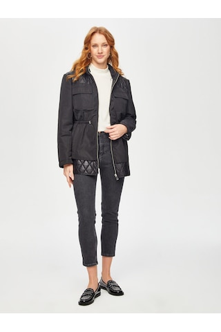 Beli Tünelli Kapüşonlu Kapitone Kaban 69423 U6942310 Siyah