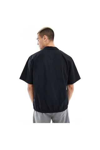 Nike Club Woven Loose Fit Short Sleeve Shirt İn Black Erkek Bol Kesim Dokuma Kısa Kollu Spor Gömlek Siyah Siyah