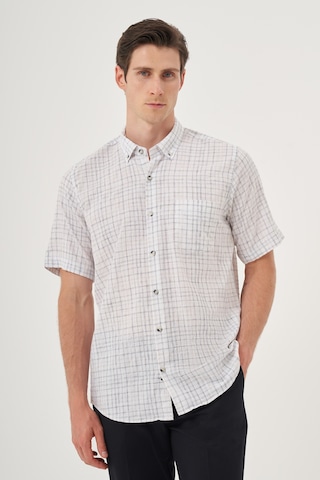 Morven Erkek Siyah Keten Trend Regular Fit Düğmeli Yaka Kısa Kol Gömlek 25ys004025001 Siyah Siyah