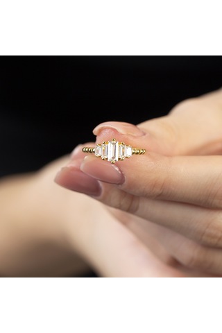 Sıralı Zirkon Taşlı Popcorn Tasarım Gold Renk Free Size 925 Ayar Gümüş Kadın Beştaş Yüzük Gold