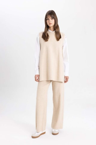 Defacto Triko Pantolon Straight Fit Geniş Bol Paça C2088AX24SPBG662 Bej
