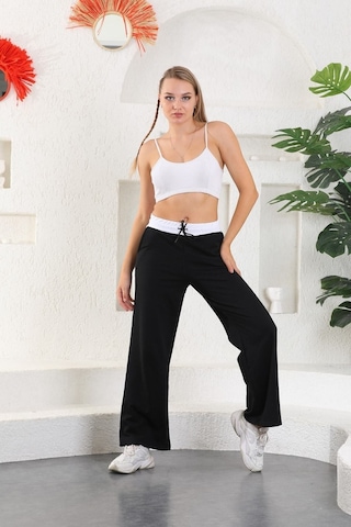 Kallima Siyah Beyaz Kemerli Mevsimlik Bol Paça Kadın Eşofman Altı Siyah