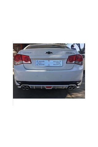 Chevrolet Cruze Sedan Gri Difüzör Difizör Yuvarlak Egzoz Görünüm Kulaklı Tip 2008 - 2015 Uyumlu