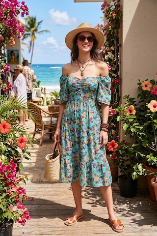 Lela Desenli Oversize Fit Carmen Yaka Büzgü Detaylı Midi Boy Bayan Elbise 67810557 Yeşil