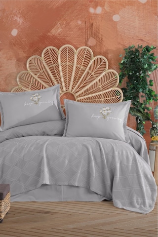 Butik Çift Kişilik Nakış Detaylı Pike Takımı Etta V3 Pudra Gri