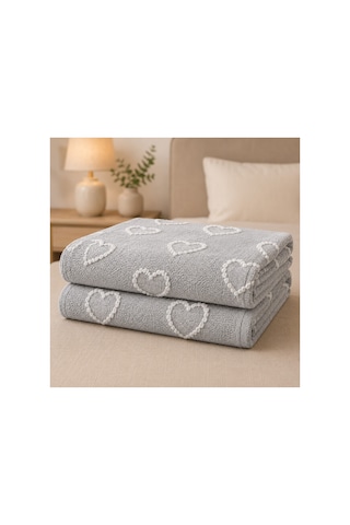 Gri Kalp Desenli Çift Kişilik Yatak Örtüsü Seti 250x260 Cm + 2 Adet Spor Yastık Kılıfı Çok Renkli