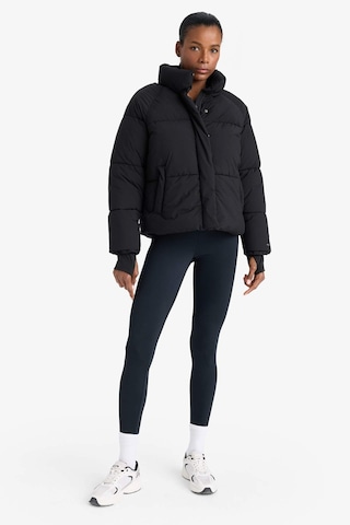 Defacto Defactofit Su Geçirmez Regular Fit Dik Yaka Reglan Kol Kışlık Şişme Mont A1550ax25wnbk81 Siyah