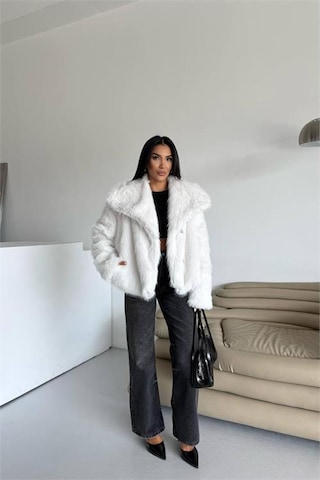 Neşeli Butik Kadın İçi Astarlı İthal Kürk Kaban Nbg111 Ekru