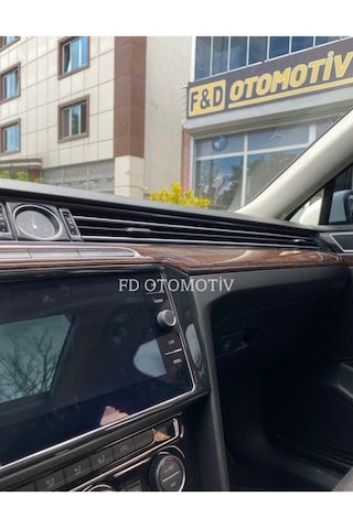 Volkswagen Passat B8 Koyu Meşe + Piano Black Dabıl Erkanlı Konsol Kaplama