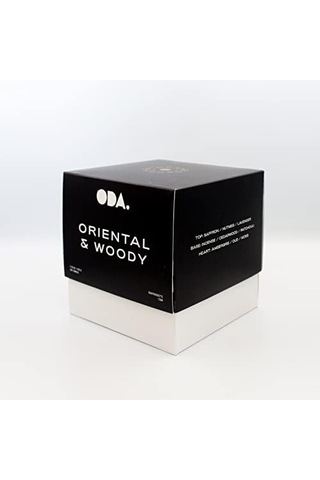 No: 5 Mermer Mum Oryantal Ve Odunsu Kokulu Tasarım Dekoratif Mermer Soya Mumu - 220gr Beyaz Siyah