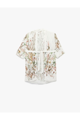 Koton Viskon Kumaş Kuşak Detaylı 3/4 Geniş Kollu Çiçekli Kimono Ceket Beyaz Desenli 5sak50181uw Beyaz Desenli
