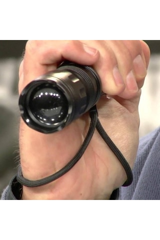 Profesyonel Şarjlı El Feneri Zoom Özellikli+TüfeNk Aparatı 6 Par Siyah