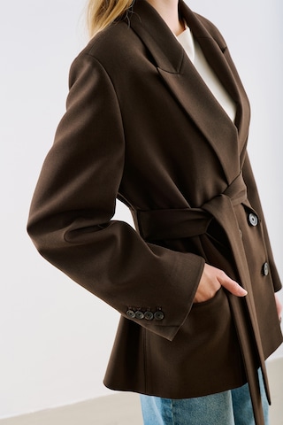 Manuka Kemerli Kruvaze Cepli Blazer Ceket Acıkahve Aw26ckt00006-2746