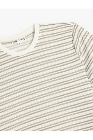 Koton Çizgili Kısa Kollu Bisiklet Yaka Slim Fit Tişört Yeşil Çizgili 5sam10023hk Yeşil Çizgili