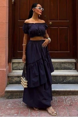 Büzgülü Crop Kat Detaylı Fırfır Etekli Takım 10196 Laci Vert