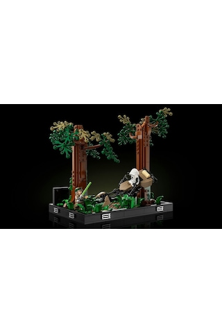 LEGO® Star Wars 75353 Endor Hız Motoru Takibi Dioraması 608 Parça