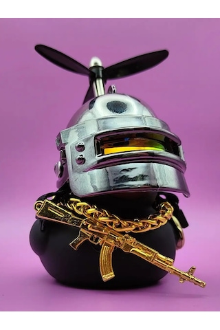 Market Alls Aracın İçinde Kasklı Ve Gözlükleri Olan Ördek 151718971