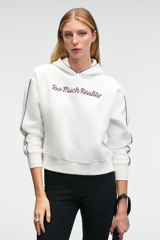 Grimelange VIRETHIA Kadın Ara Biyeli Baskı Ve Nakış Detaylı Kapüşonlu Relaxed Beyaz Sweatshirt