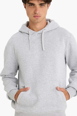Defacto Kapüşonlu İçi Yumuşak Tüylü Kanguru Cepli Gri Erkek Sweatshirt X8283az/gr389 Gri