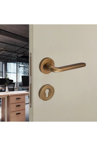Sese Araç Modeli Yuvarlak Rozetli Yale Kapı Kolu Antik Sarı 200-222r-03-94