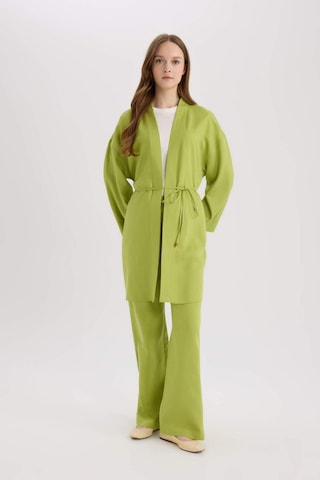 Defacto Relax Fit Kuşaklı Keten Karışımlı Kimono D8182ax25spgn698 Yeşil