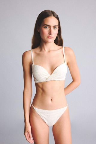 Defacto Regular Fıt Ekru Bikini Alt G7433ax26smwt16 Beyaz-wt16