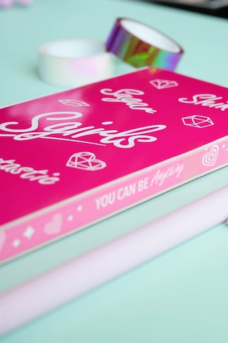 Sgirls- Sert Kapak Planlayıcı Defter 8,5x18,5 Cm , 100 Gr. 80 Yaprak Ivory. Pembe